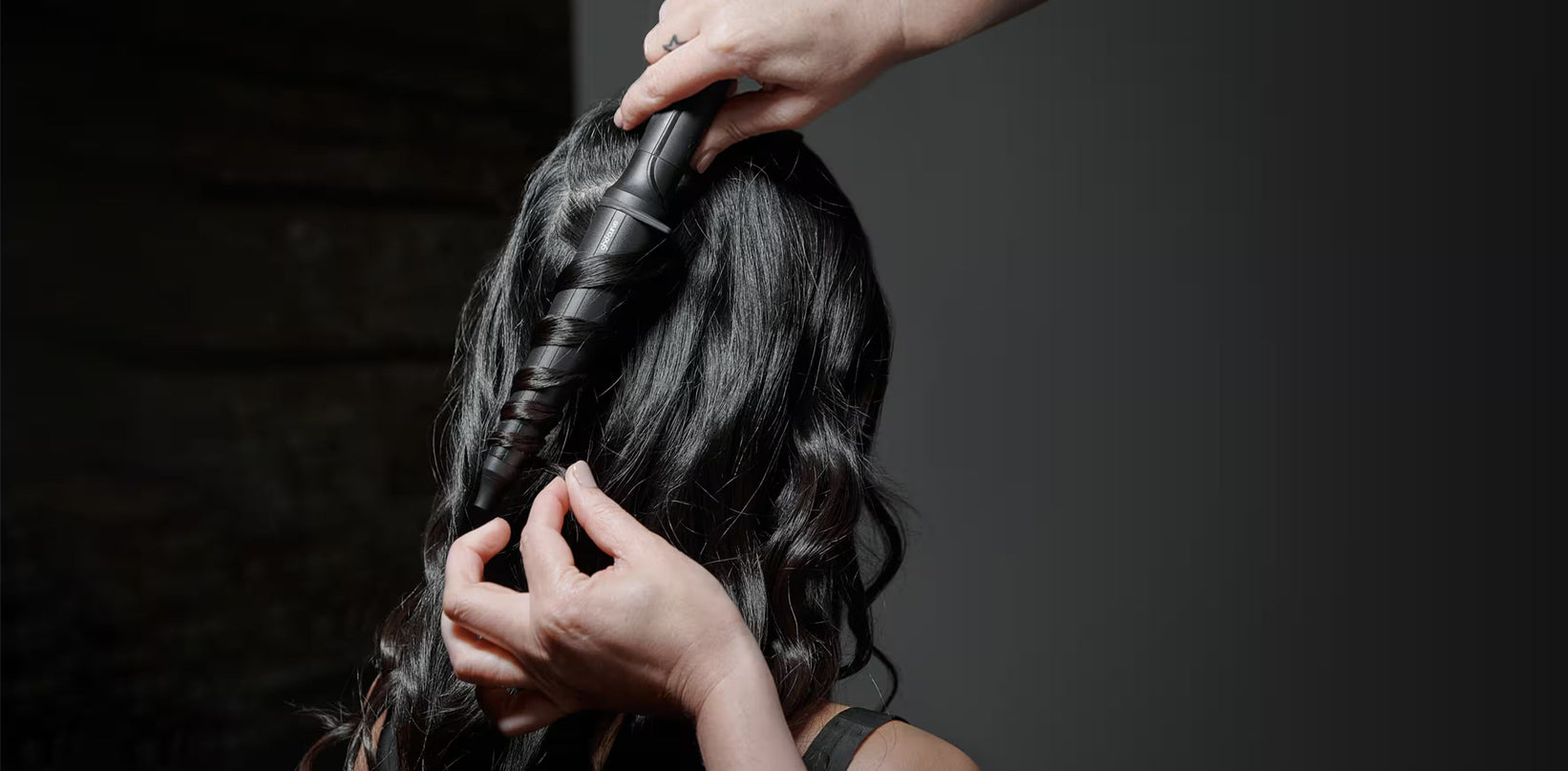 BOUCLEUR CURVE® CREATIVE CURL WAND (28-23mm)